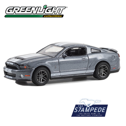 GREENLIGHT The Stampede Series 1 - 2010 Ford Shelby GT500 Sterling Grey Metallic 1:64 - 13340-D