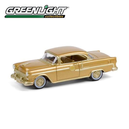 GREENLIGHT 1955 Chevrolet Bel Air - The 50 Millionth General Motors Car - Gold-Plated 1:64 - 30231