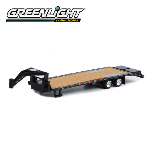 GREENLIGHT Gooseneck Trailer - Black with Red and White Conspicuity Stripes 1:64 - 30390