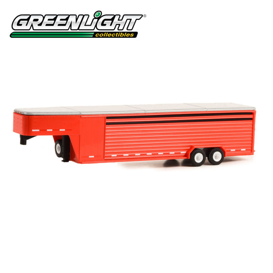 GREENLIGHT Hitch & Tow Trailers - 26-Foot Continuous Gooseneck Livestock Trailer - Red 1:64 - 30423