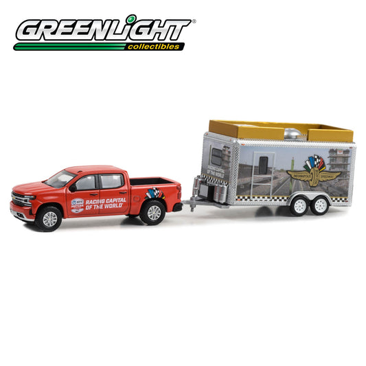 GREENLIGHT Hitch & Tow - 2023 Chevrolet Silverado and Indianapolis Motor Speedway Trailer  1:64 - 30456