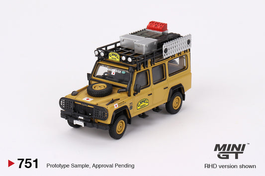 MINI GT Land Rover Defender 110 1989 Camel Trophy Amazon Team Japan RHD #751 1:64 - MGT00751