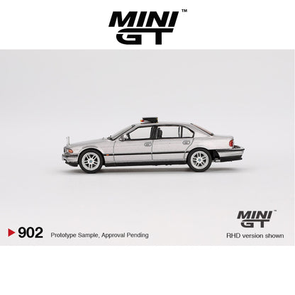 MINI GT BMW 750iL "Tomorrow Never Dies" #902 English Version 1:64 - MGT00902-007E