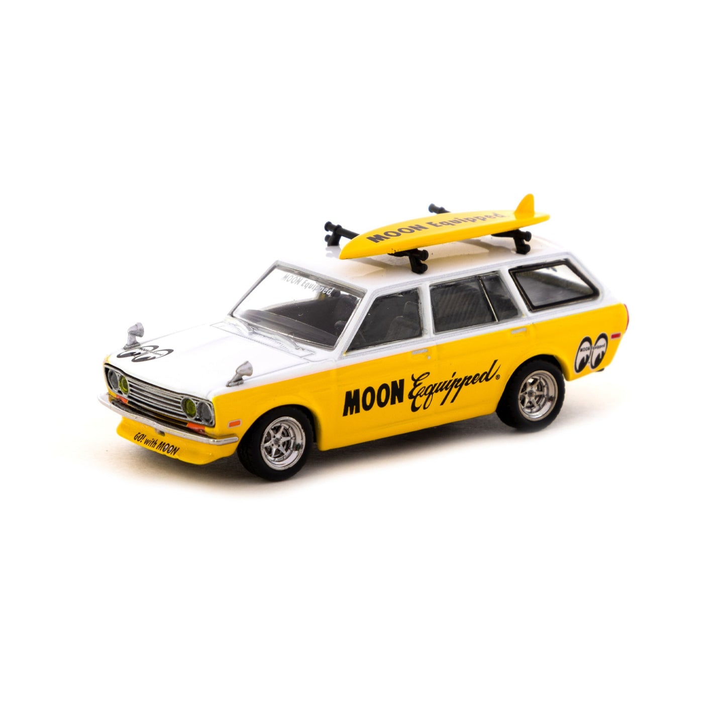 TARMAC WORKS Datsun Bluebird 510 Wagon MOON Equipped Surf Board with Roof Rack 1:64 - T64G-026-ME1