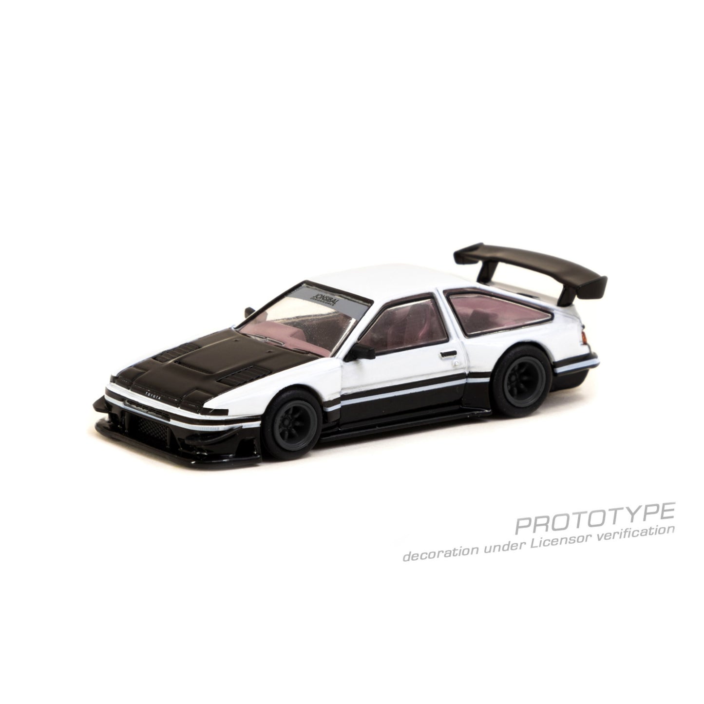 TARMAC WORKS Toyota Sprinter Trueno AE86 Widebody by Jon Sibal White/Black 1:64 - T64G-060-WB